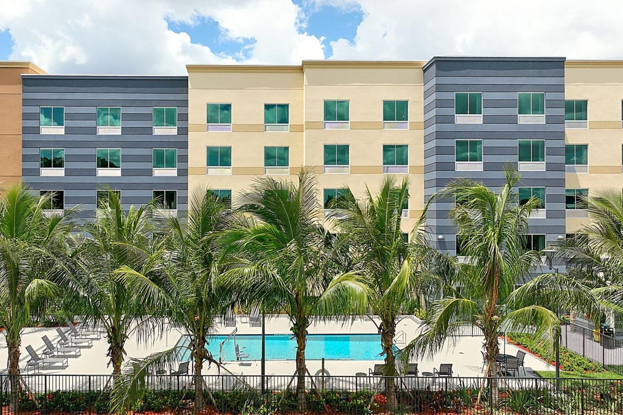 Fairfield Inn & Suites By Marriott Fort Lauderdale Northwest Tamarac Zewnętrze zdjęcie